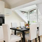 Villa Medox *